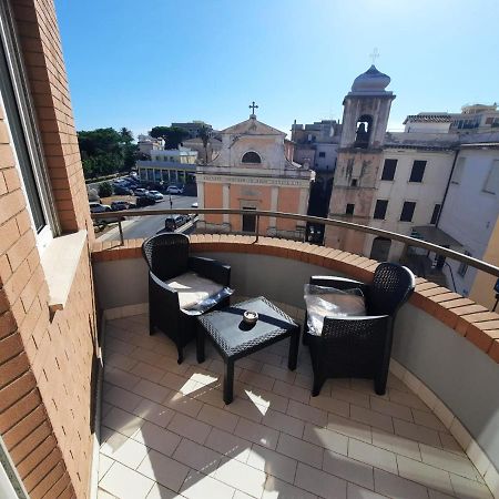 Guest House Tra Cielo E Mare Nettuno Kültér fotó